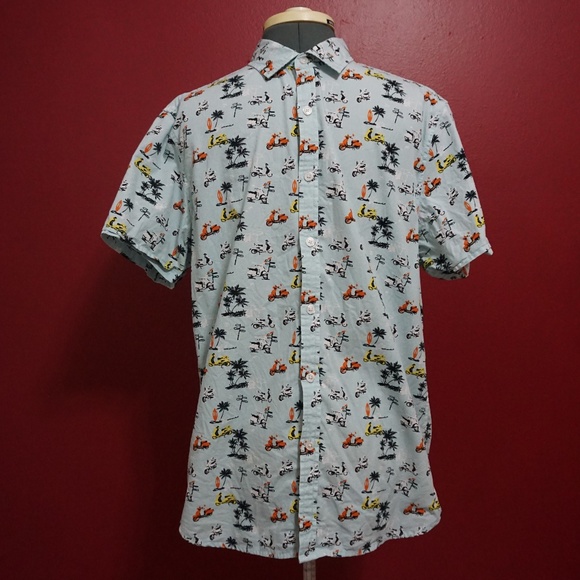 short sleeve retro style vespa button up - Picture 1 of 3